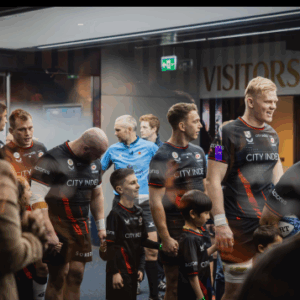 Tunnel Club - The Showdown