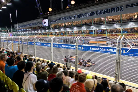 Super Pit Grandstand - Singapore Grand Prix Super Pit Grandstand - Singapore Grand Prix