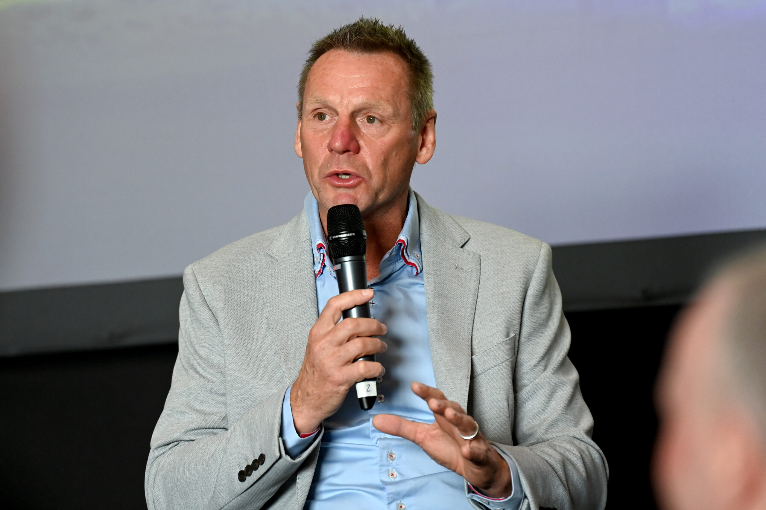 Lunch with the Three Lions - Stuart Pearce Lunch with the Three Lions - Stuart Pearce