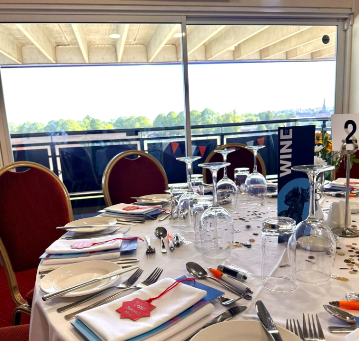 Social Celebration Box Hospitality - Worcester Racecourse Social Celebration Box Hospitality - Worcester Racecourse