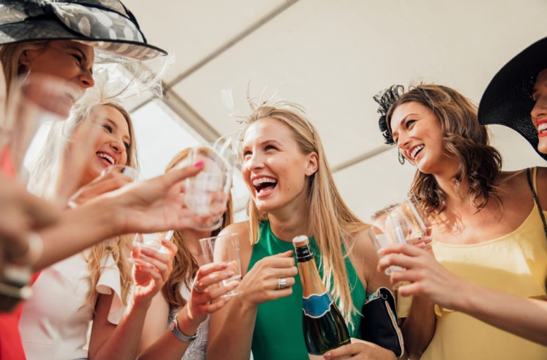 The Bottomless Trackside Experience Hospitality - Wolverhampton Racecourse The Bottomless Trackside Experience Hospitality - Wolverhampton Racecourse